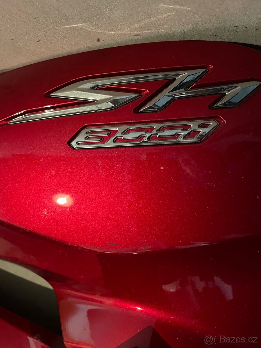 Kapota Honda SH 300 - 2