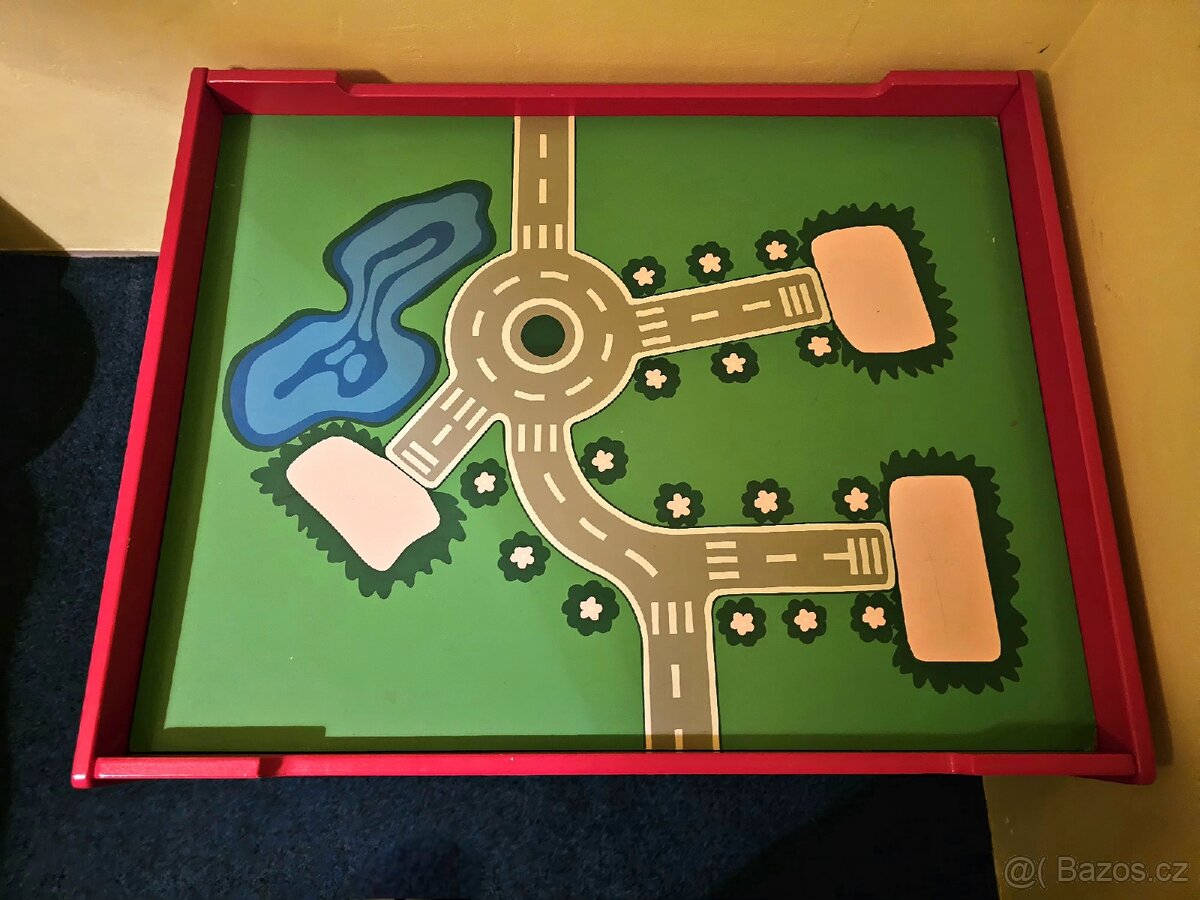 Dětský hrací stolek - 2