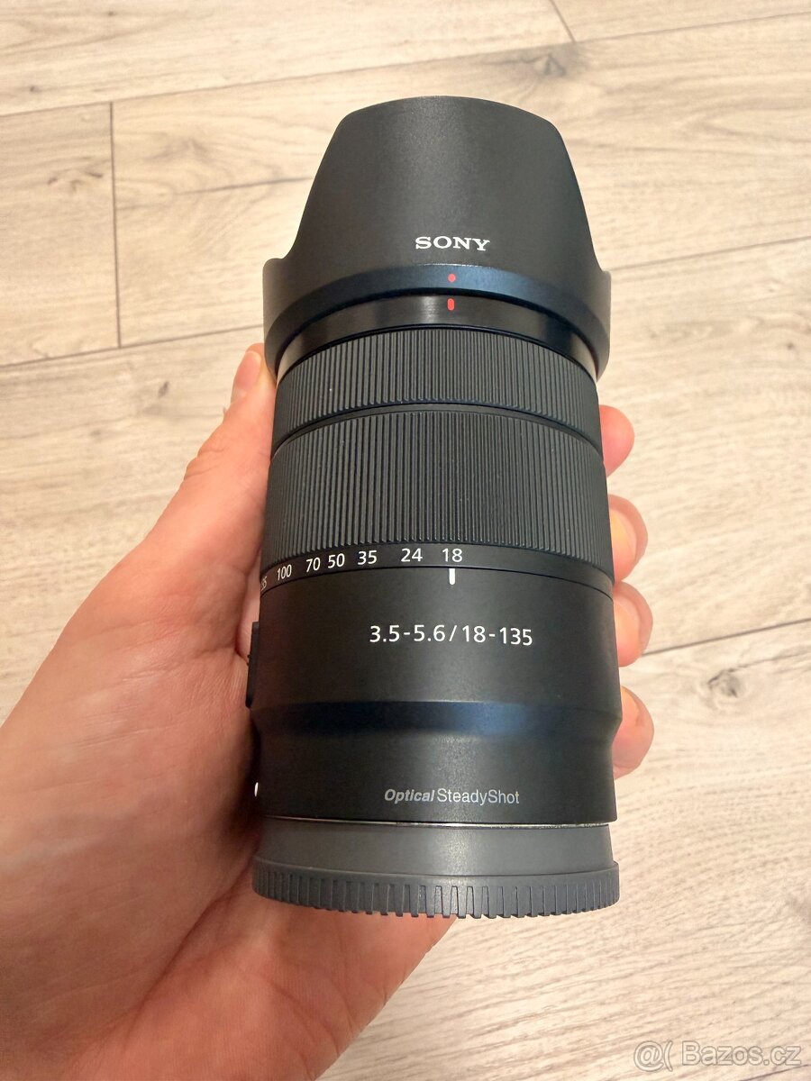 Objektiv Sony 18-135 mm f/3,5-5,6 OSS, pouze 1060 fotek - 2