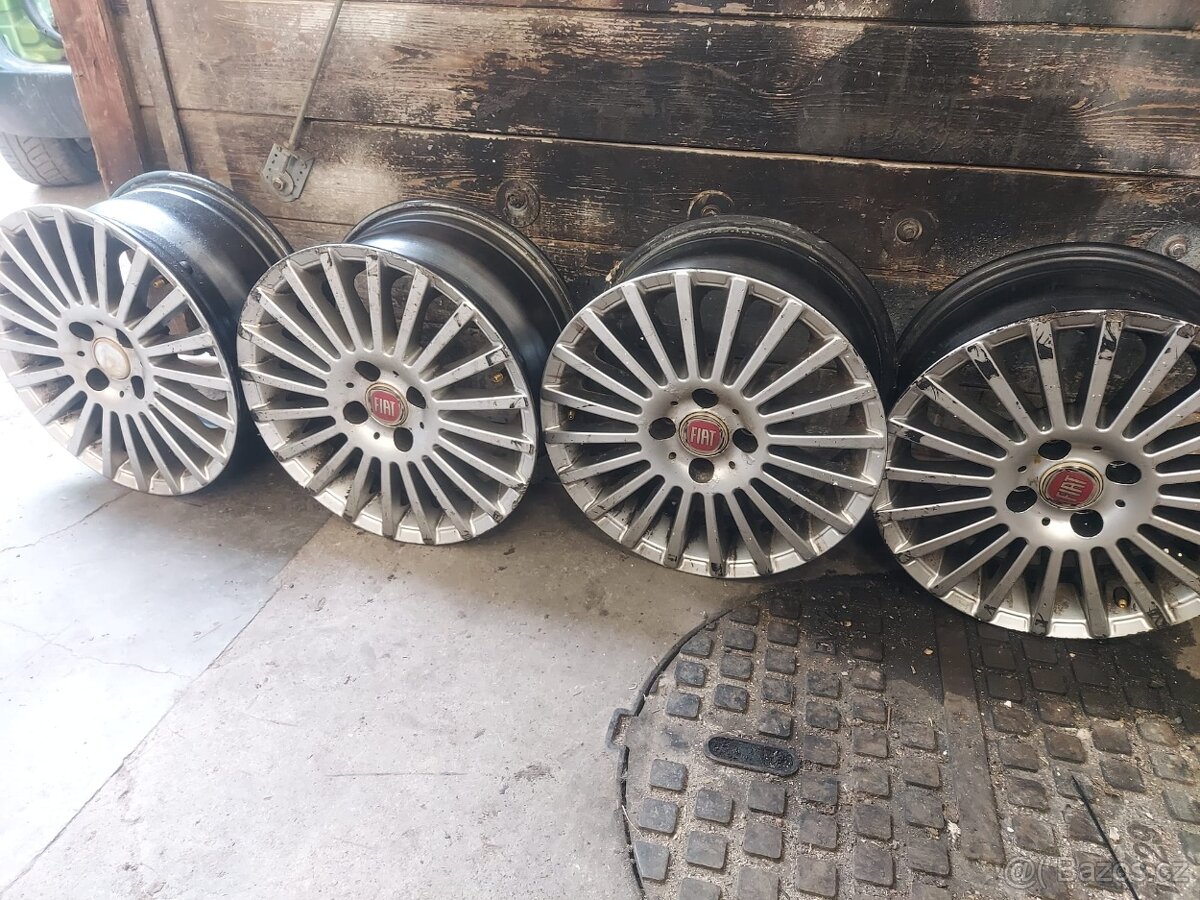 Alu kola Fiat Grande Punto 17" - 2
