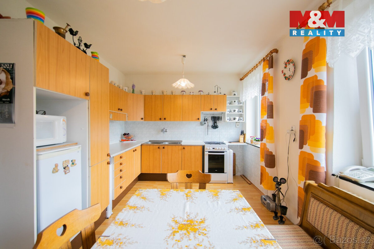 Prodej rodinného domu, 355 m², Václavov u Bruntálu - 2