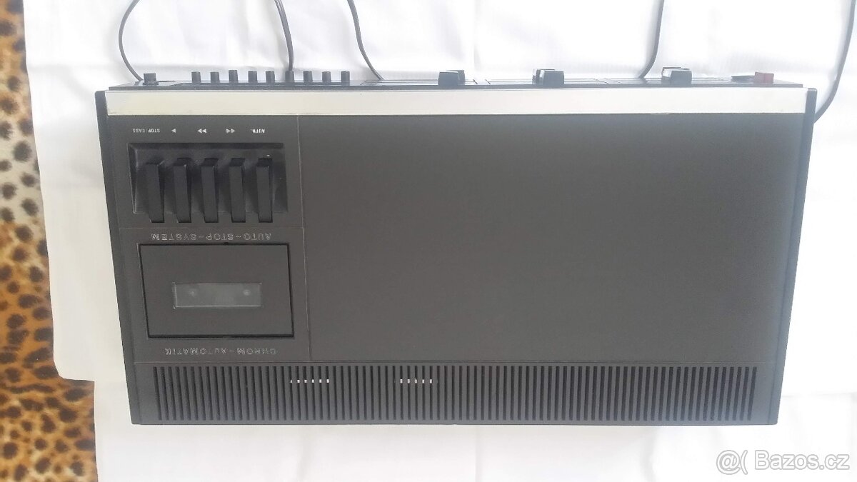 Magnetofon / Zesilovač Universum VC 5564 - 2