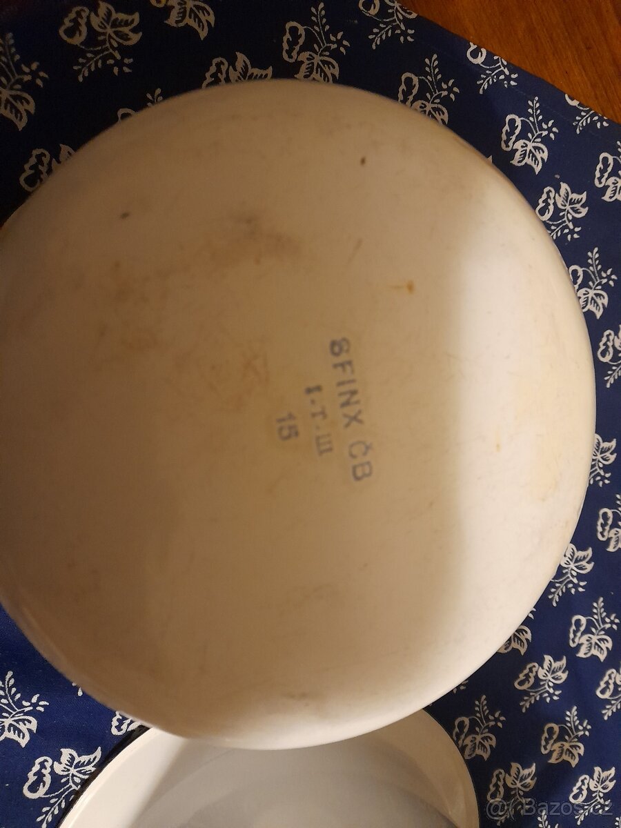 Smaltované nočníky - 2