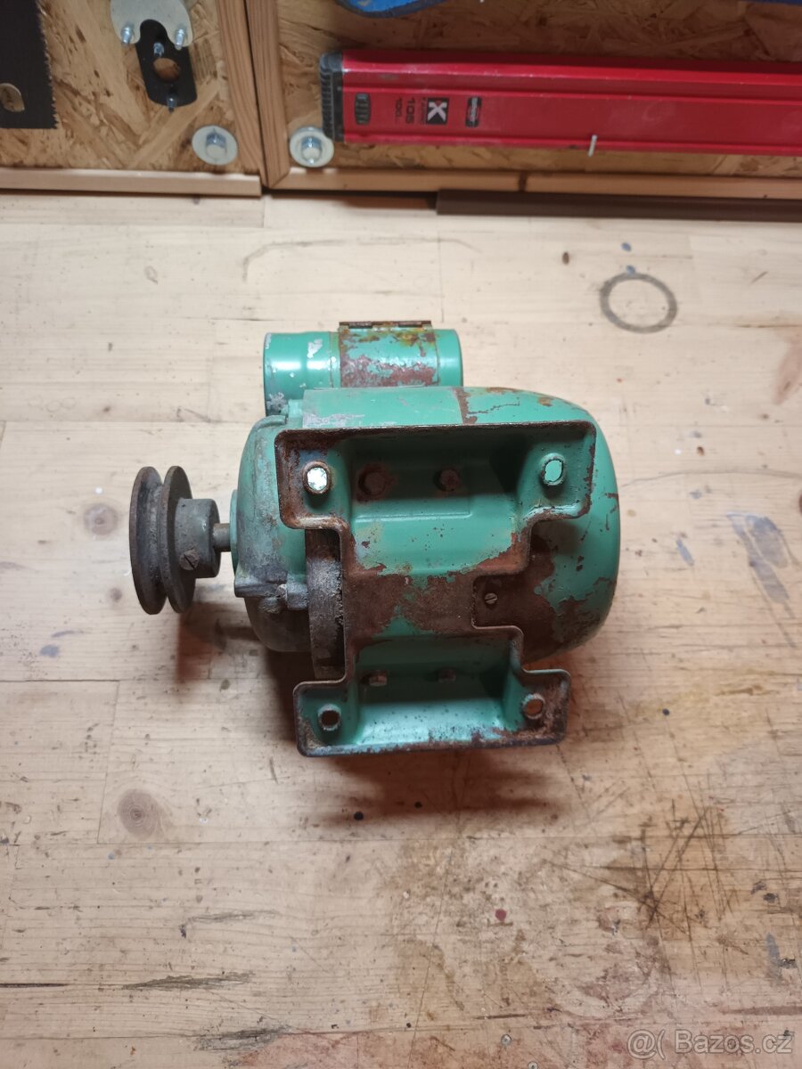 Elektromotor MEZ Mohelnice - 2