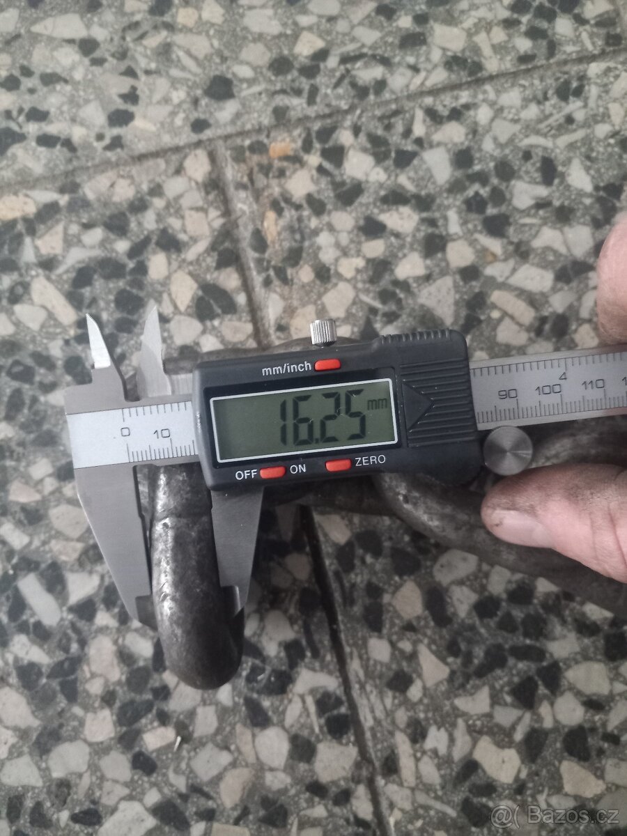 mohutný řetěz - 2