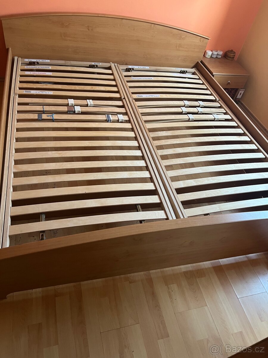 Prodej manželské postele - 2