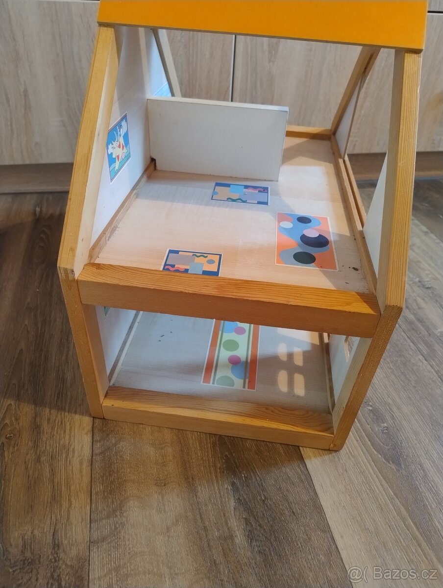 Domeček pro holky - 2