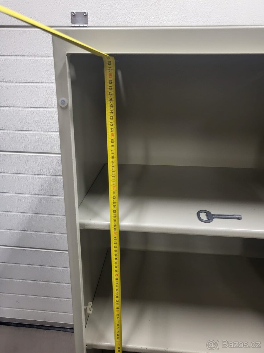 RACK skříň na technologii, baterie, akumulátory,... - 2