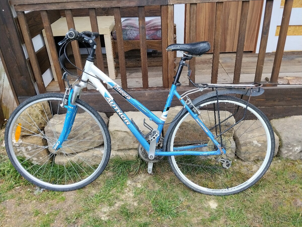 Prodám trekingové kolo Authors 19" - 2