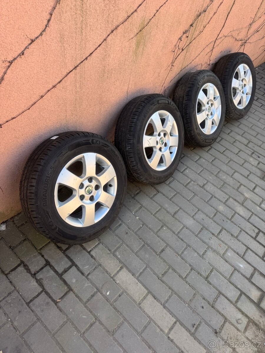 Alu Škoda Octavia 2 195/65 r15 - 2