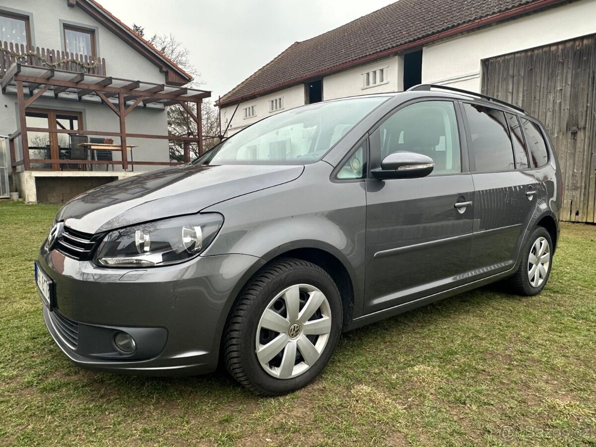 Volkswagen Touran - 2