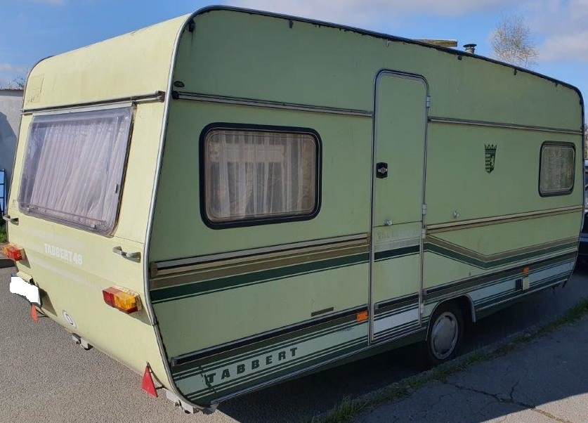 Karavan Tabbert 480 na pevné stání - 2