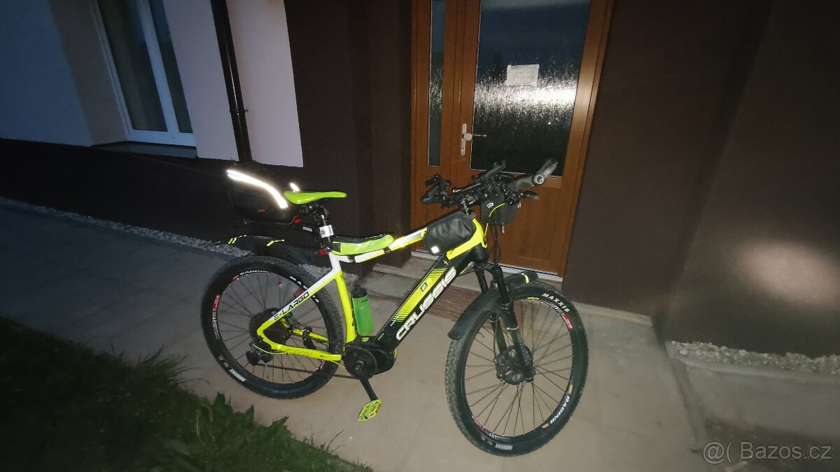 Crussis E-Largo 8.6 - 2