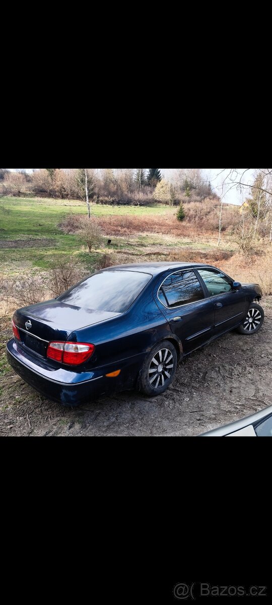 Nissan Maxima qx 3.0 v6 - 2