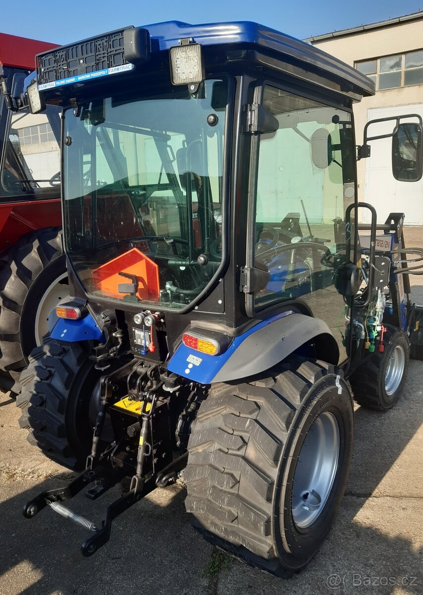 Traktor Farmtrac 26 4WD Compact, kabina, čel.nakladač - 2