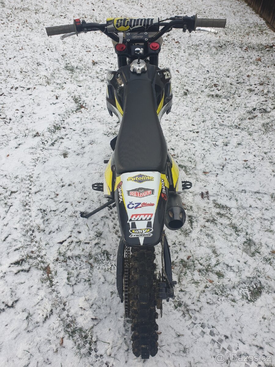 Stomp Z3-140