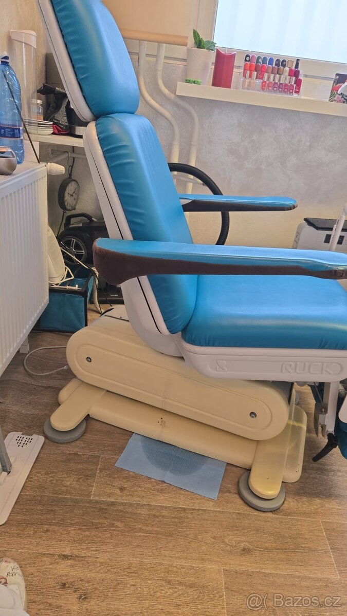 Elektrické Pedikérské křeslo Ruck modré 2motory - 2