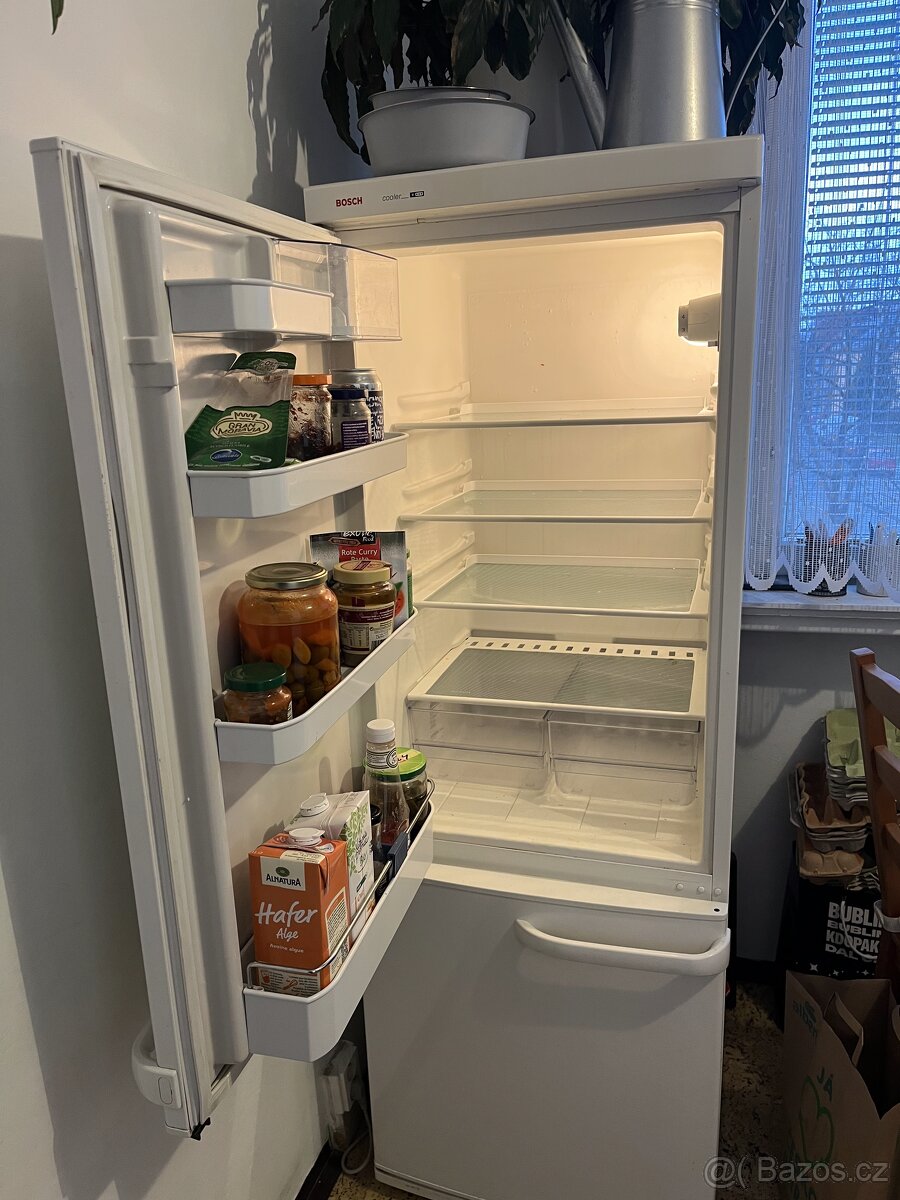 Lednice Bosch s mrazákem - 2