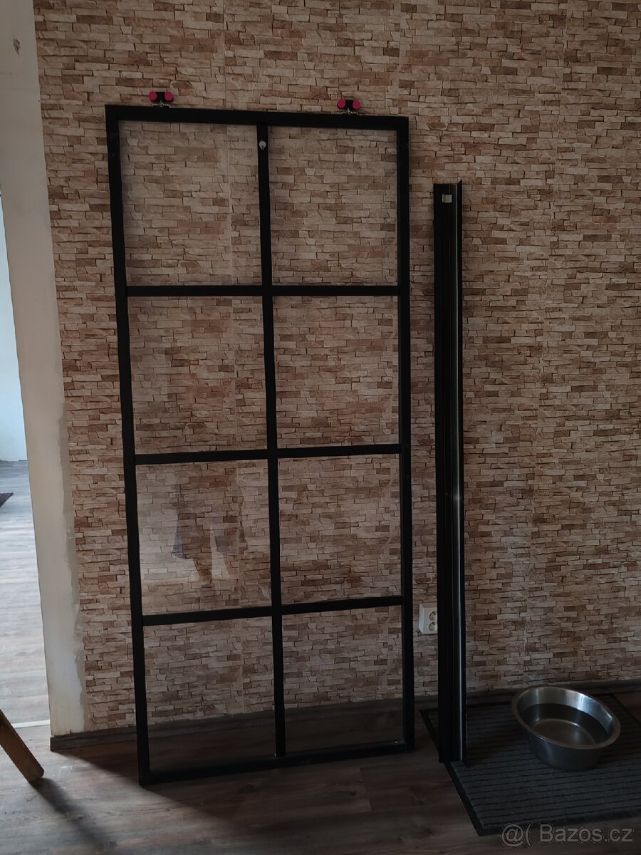 Prodám posuvné dveře komplet - 2