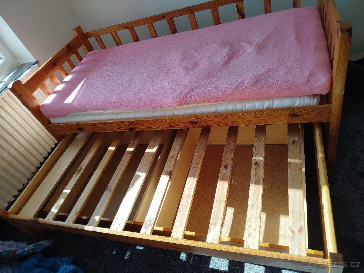 Praktická rozkládací postel z masivu (90x200 cm) s přistýlko - 2