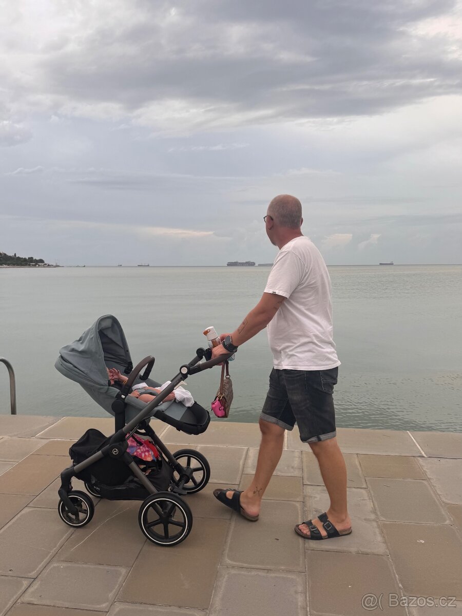 Cybex EOS Lux 2025 kupovaný v květnu 2025 - 2