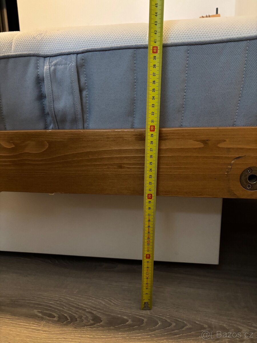 Postel s matracemi - 2