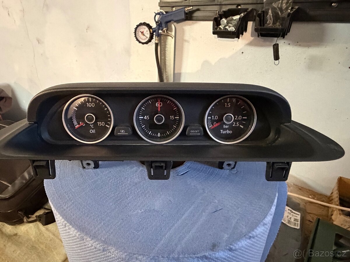 Budíky New Beetle - 2