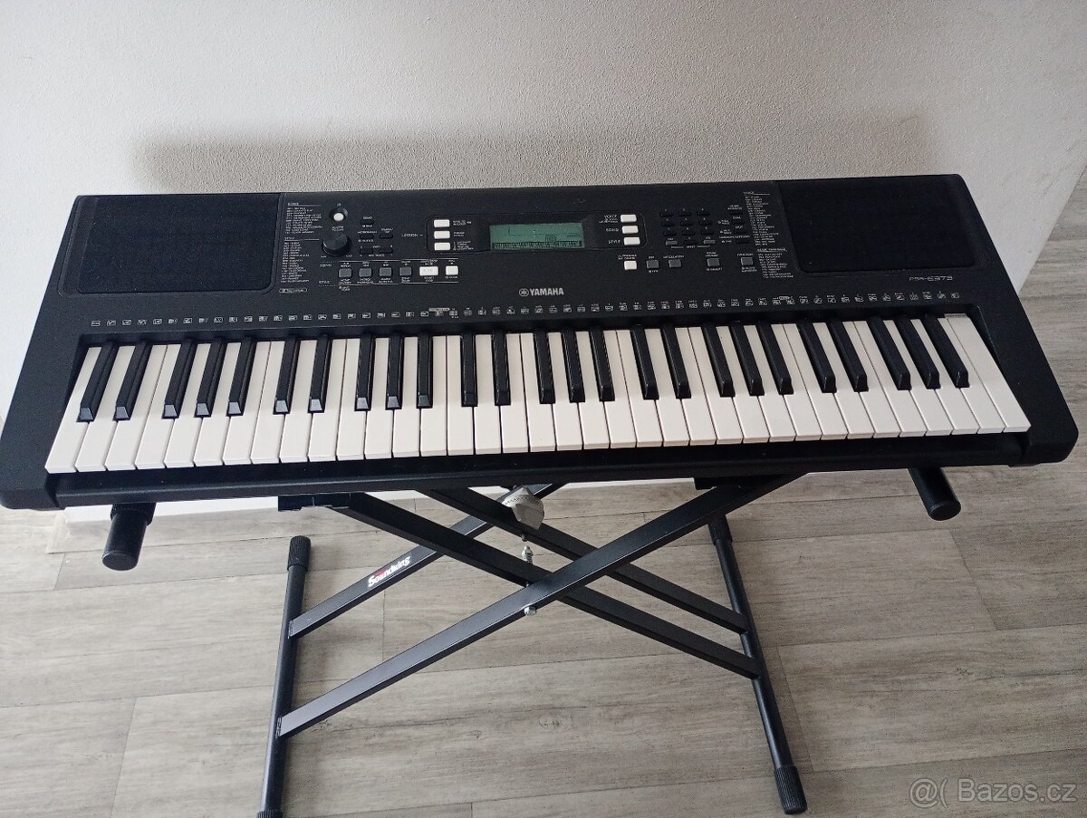 Klávesy Yamaha PSR e373 - 2