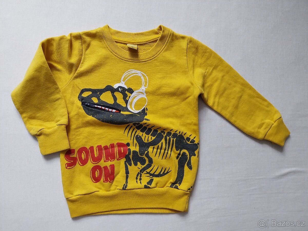 Mikiny, vel. 104, 110 - 2