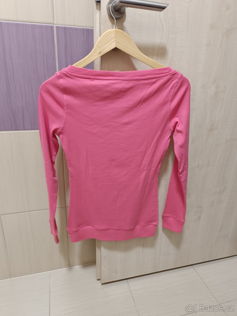 Nové tričko s dlouhým rukávem - 2