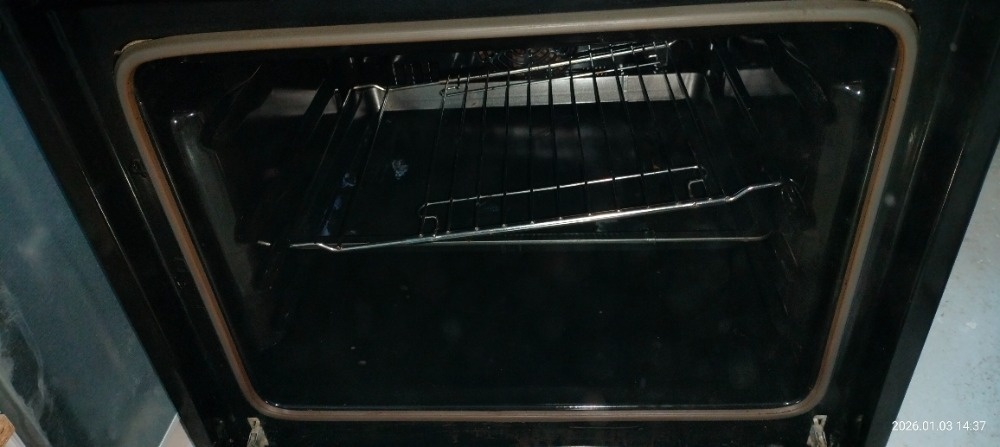 Trouba,digestoř a indukce - 2