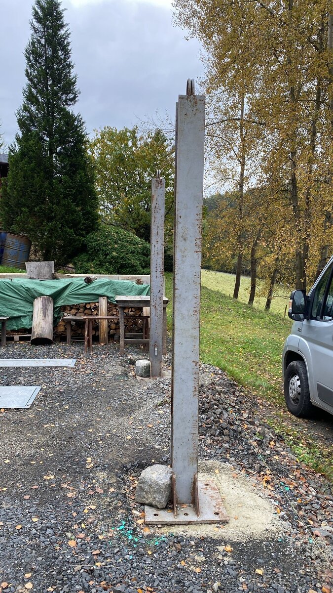 Zbytky železa ze stavby - 2
