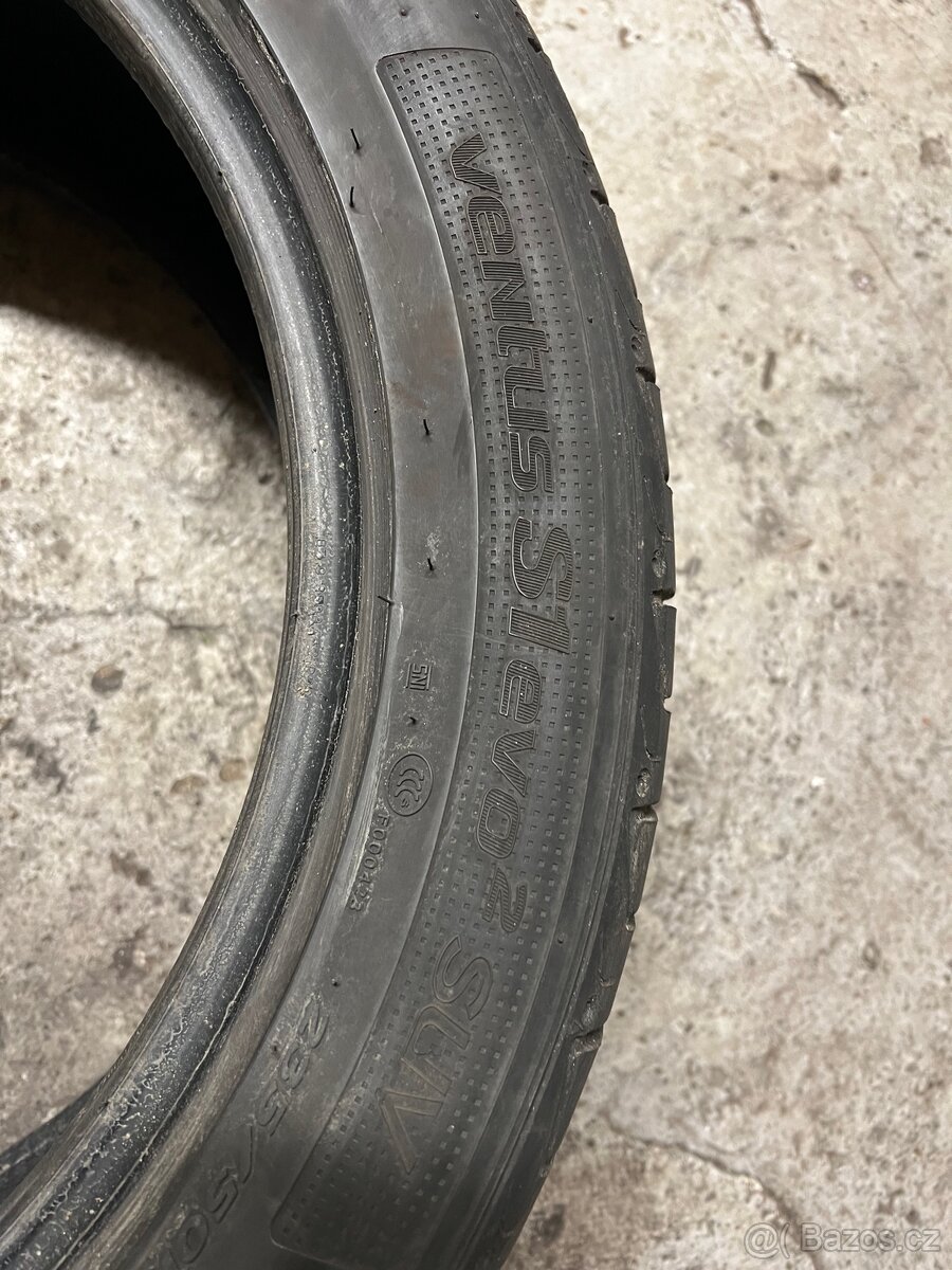 2ks Letní pneu 235/50R19 Hankook - 2