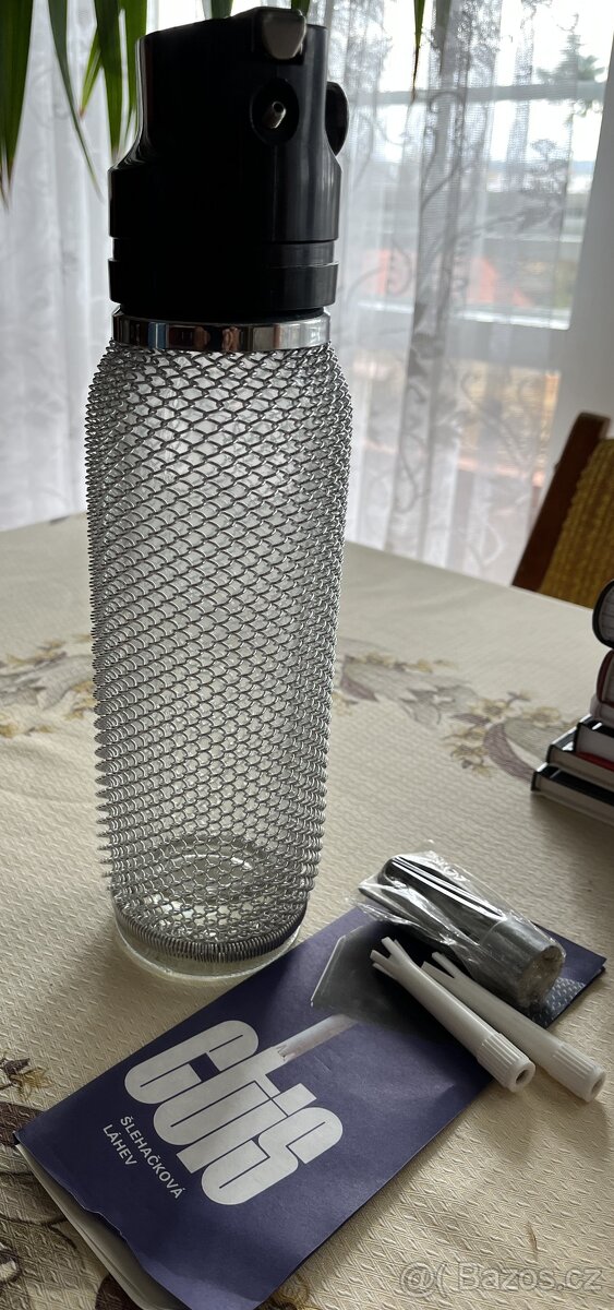 Láhev na šlehačku nepoužitá - 2