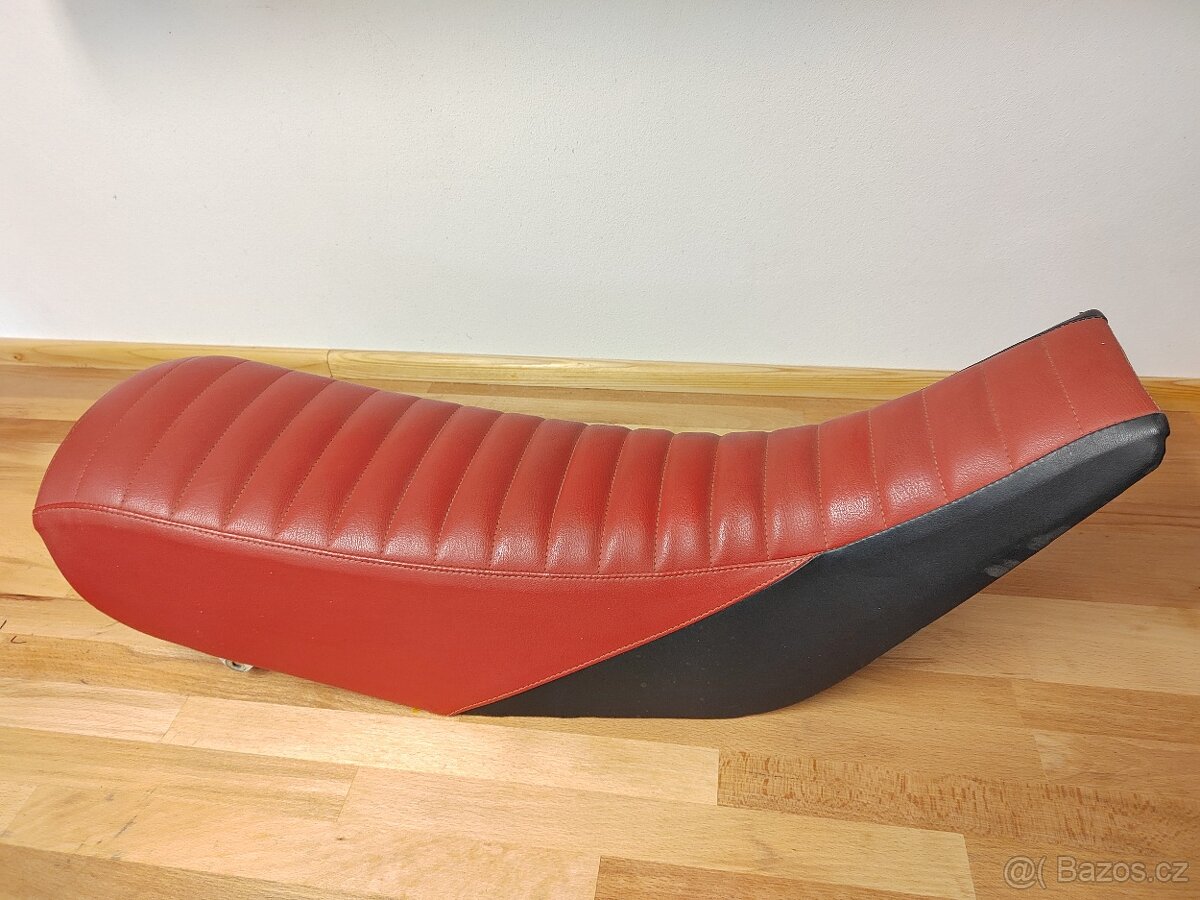 Potah sedla - ČZ 519 - 2