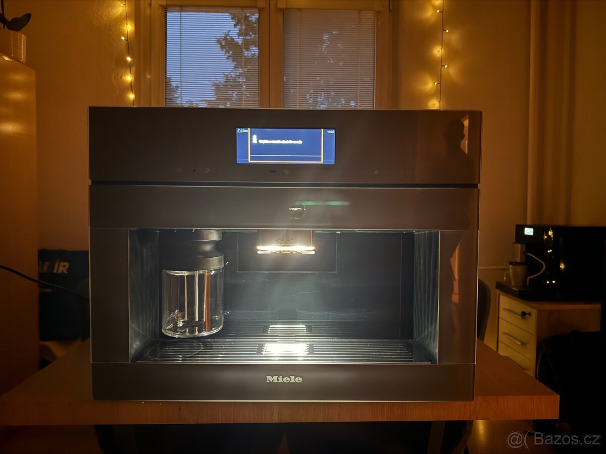 Kávovar Miele CVA 7845 - 2