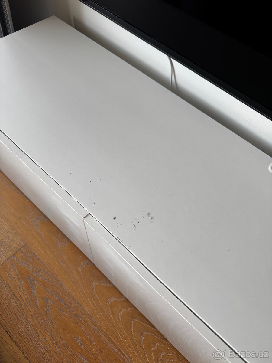 TV stolek - IKEA - 2