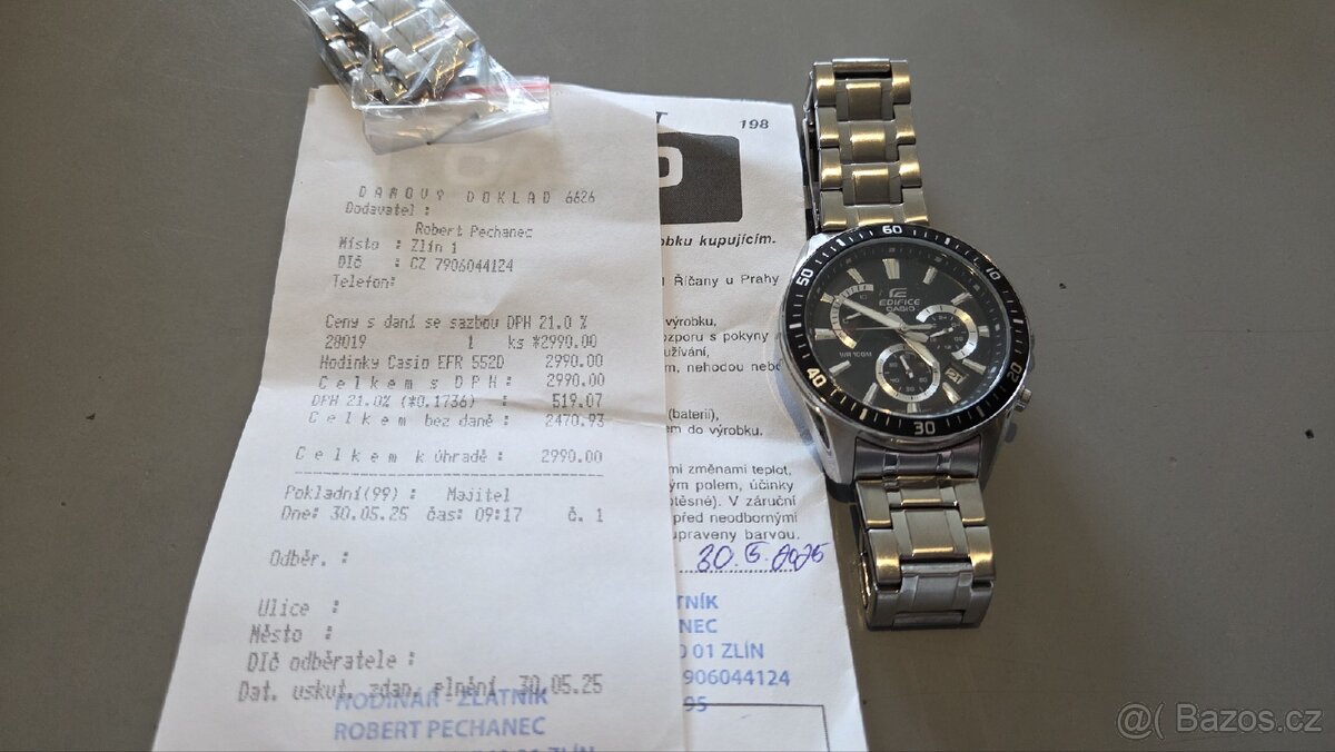 Casio EDIFICE EFR-552D-1AVUEF
- 2