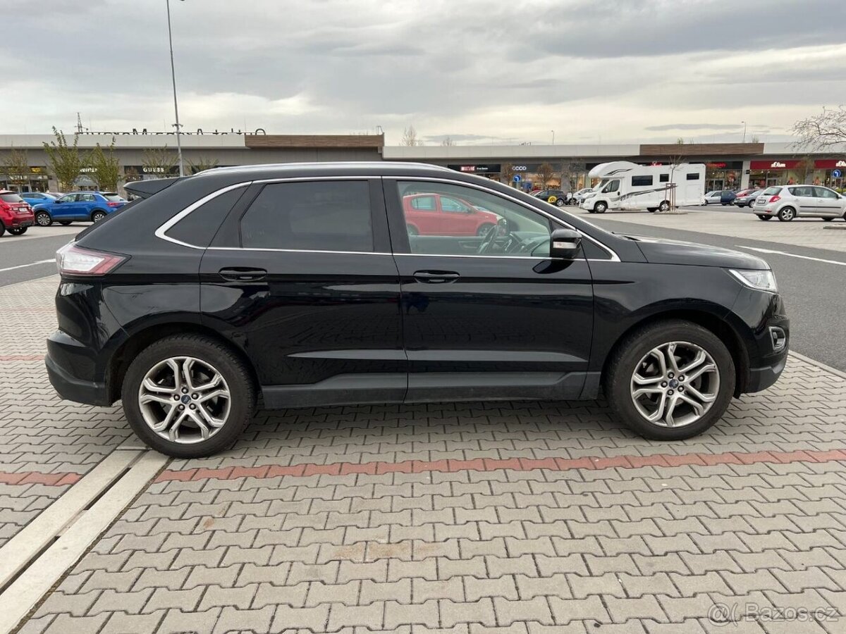 Ford Edge 2.0 TDCi 154kw 4x4 1 maj. v ČR kůže - 2
