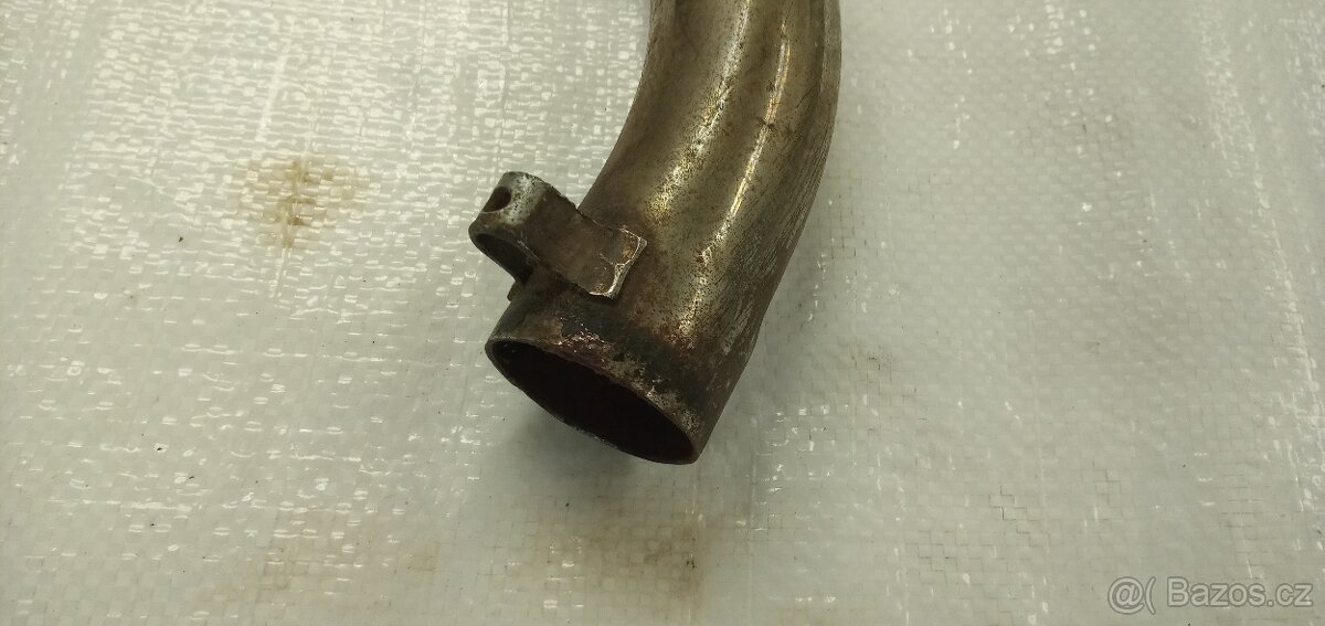 Koleno výfuku Jawa California - 2