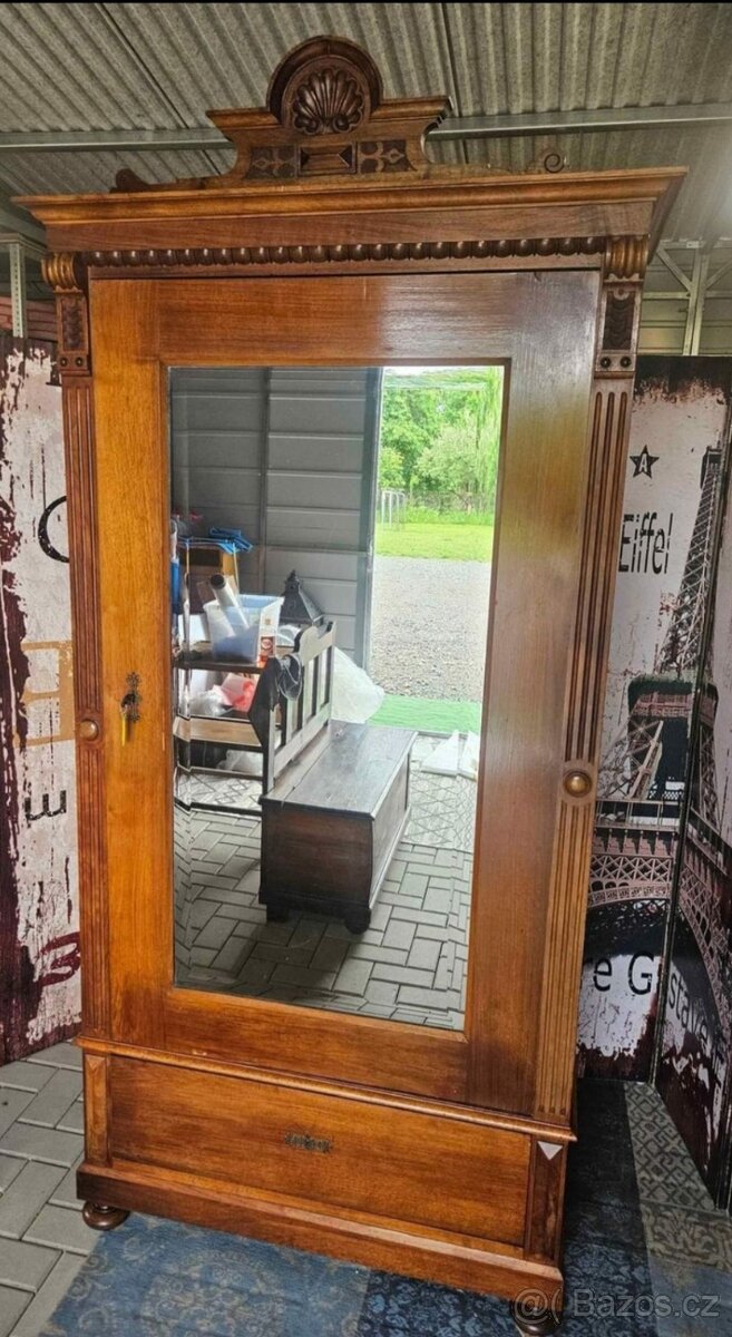 Starožitná zrcadlová Šatní skříň - 2
