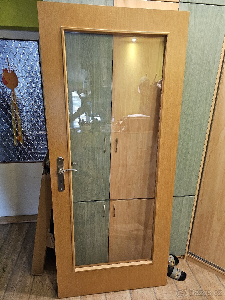 PRODÁM 3X POKOJOVÉ DVEŘE 70CM - 2