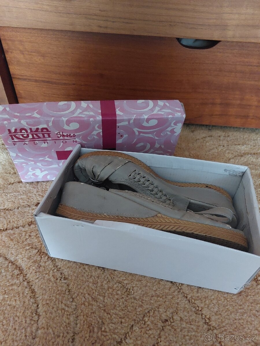 Dámské boty velikost 38 - 2