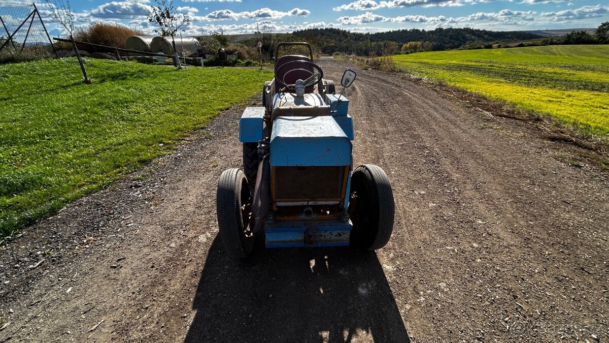 Malotraktor domácí výroby 1203 - 2