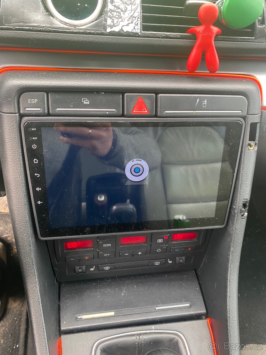 Autorádio +subwoofer+ zesilovač - 2