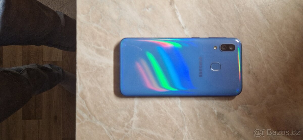 Samsung galaxy a40 - 2