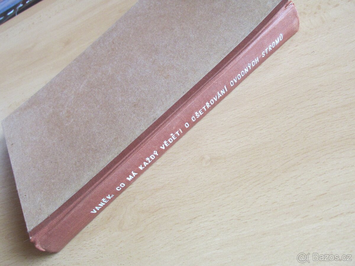 OVOCNÉ STROMY - CO MÁ KAŽDÝ VĚDĚTI - 2
