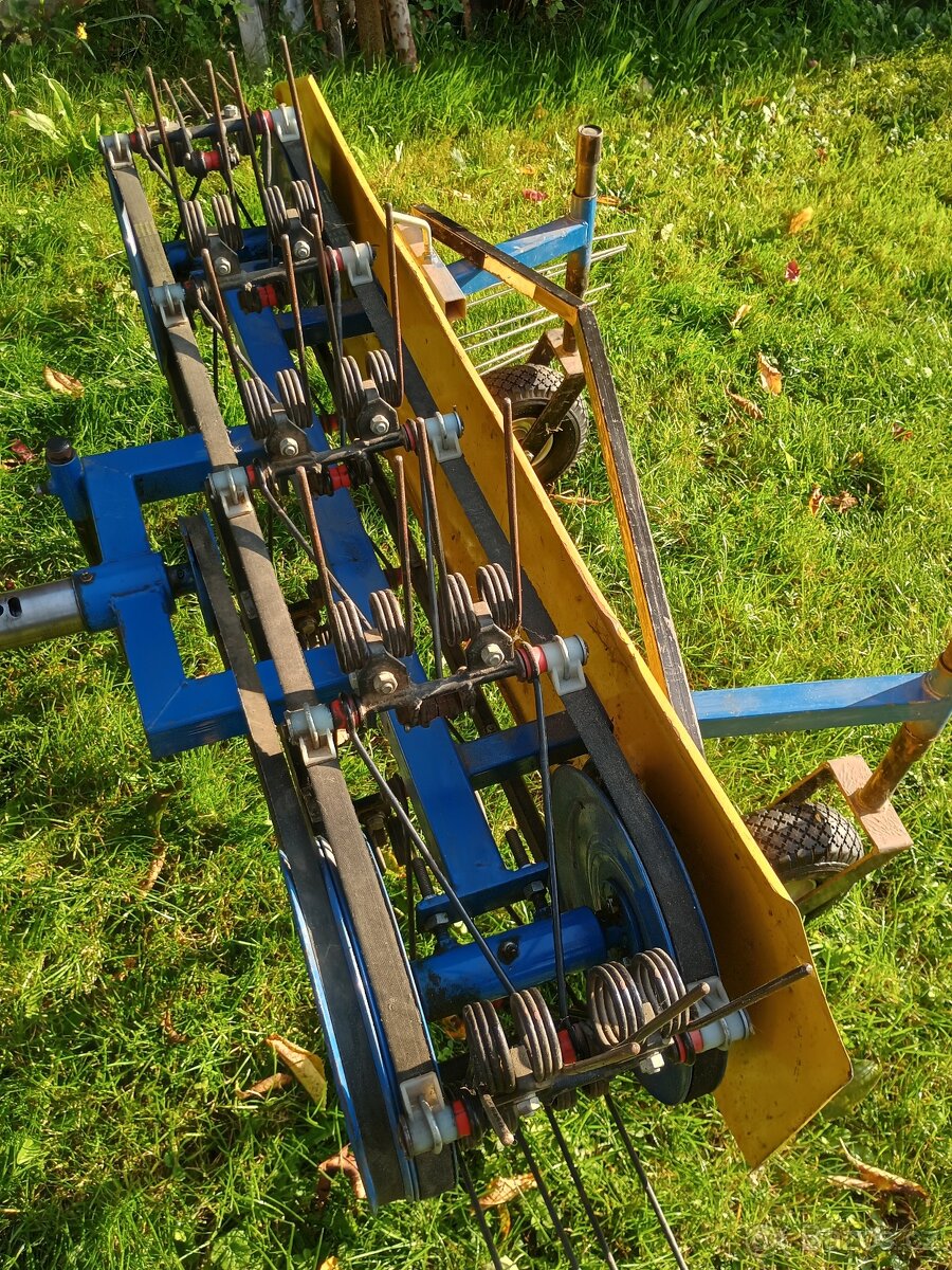 Obraceč shrabovač sena píce Agzat SP4-13a - 2