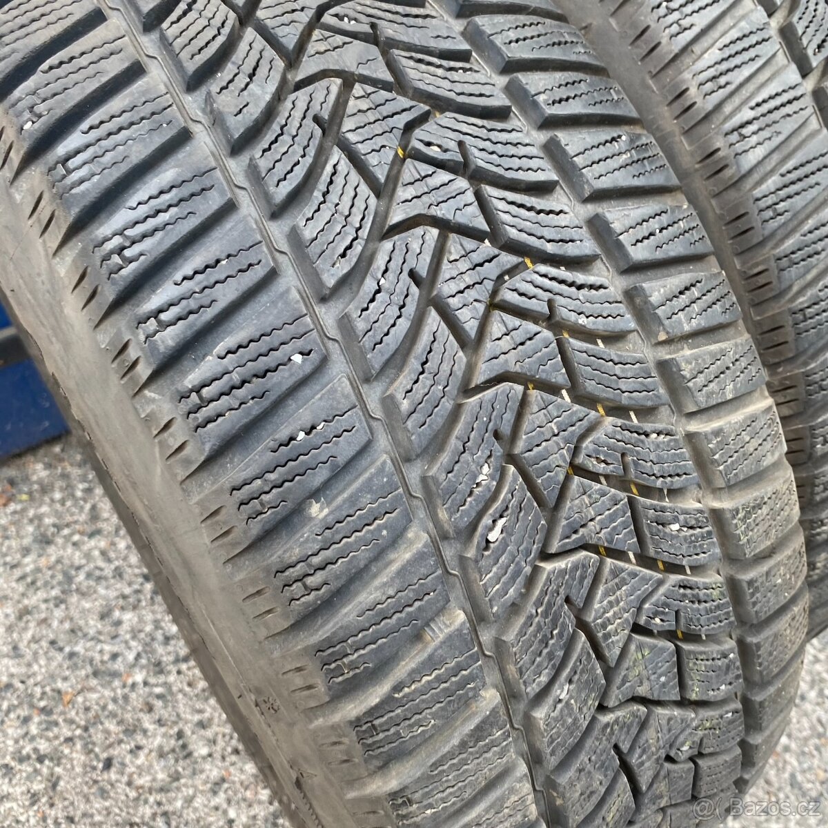 Zimní pneu 215/55 R16 93H Dunlop 6-6,5mm - 2
