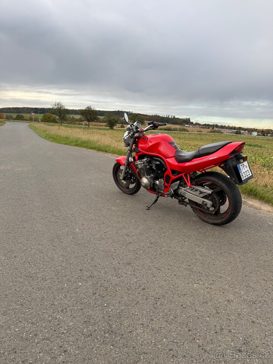 Suzuki bandit 600 - 2